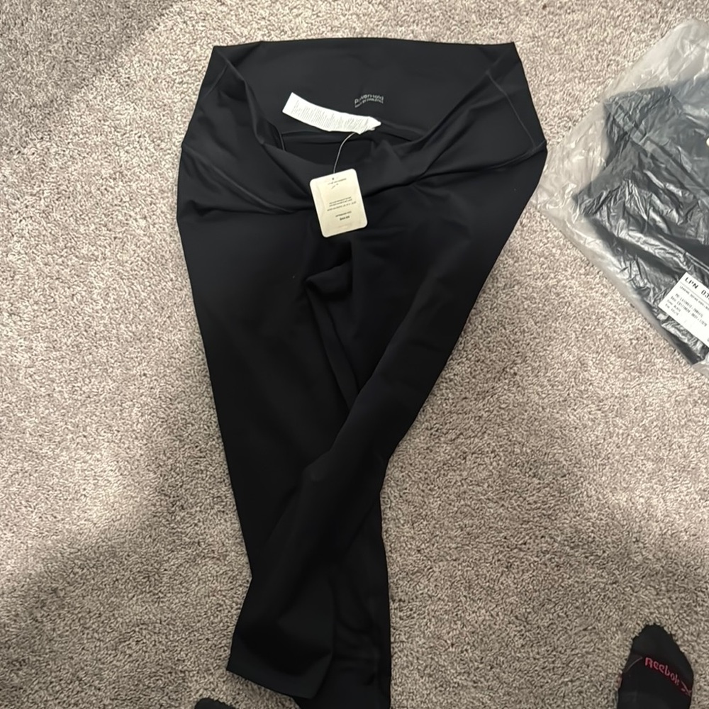 Fabletics Define High Waisted 7/8th Black Leggings